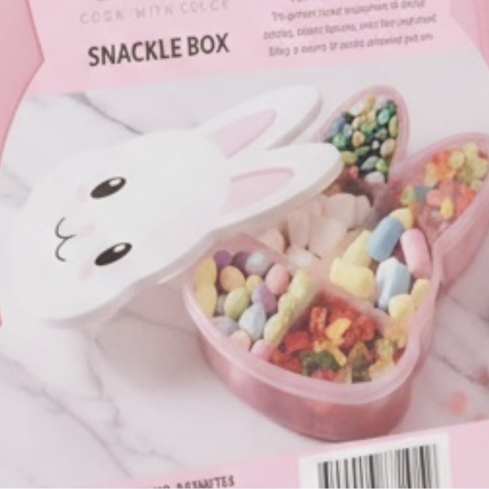 Pink Bunny Snackle Box by Cook with Color, 6 compartments convenience on the go